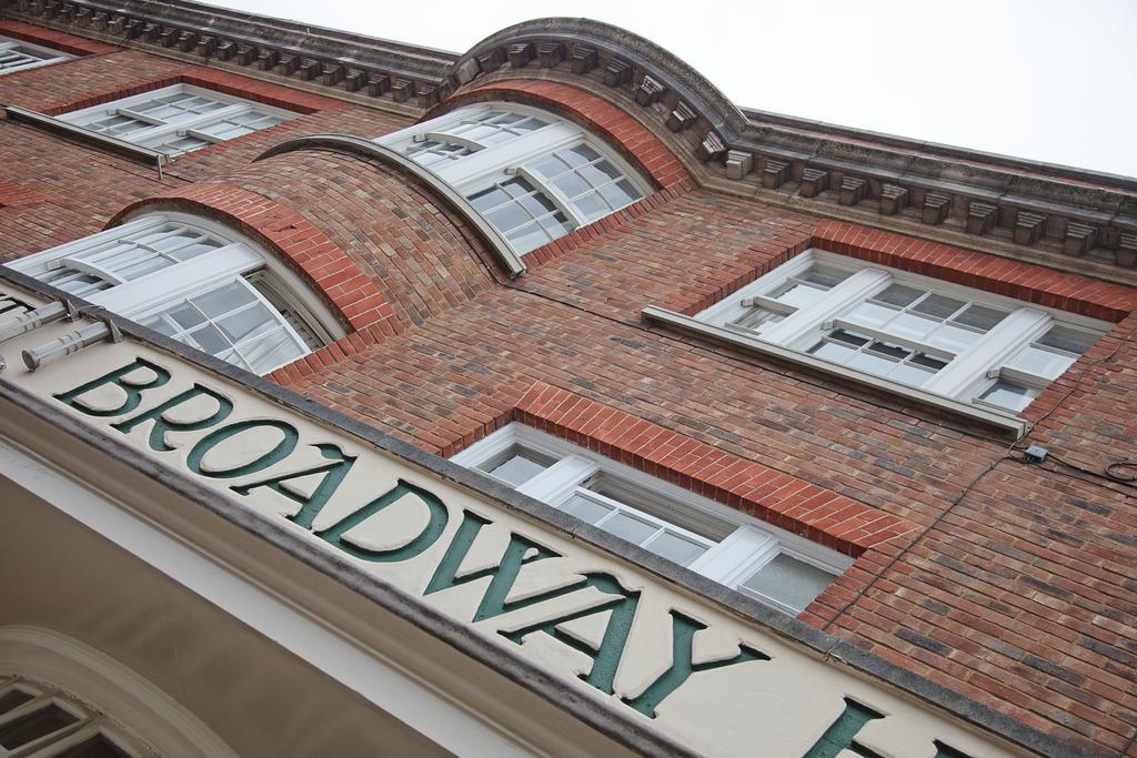 The Broadway Hotel Letchworth Rum bild